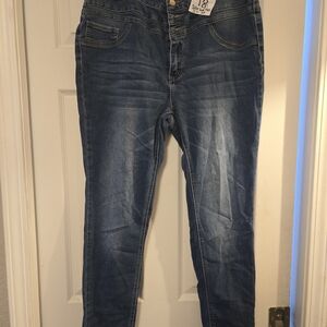 Rue21 Women's Classic Blue Skinny Jeans